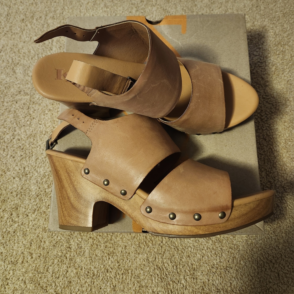 Kork-Ease Brown Leather Wedges